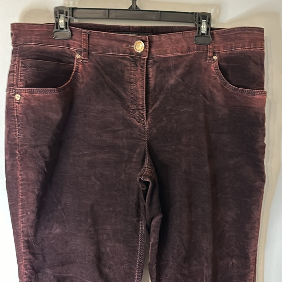 Zerres Pants - Zerres Burgundy Velvet Jeans Size US16 Stretch High Waist Straight Leg